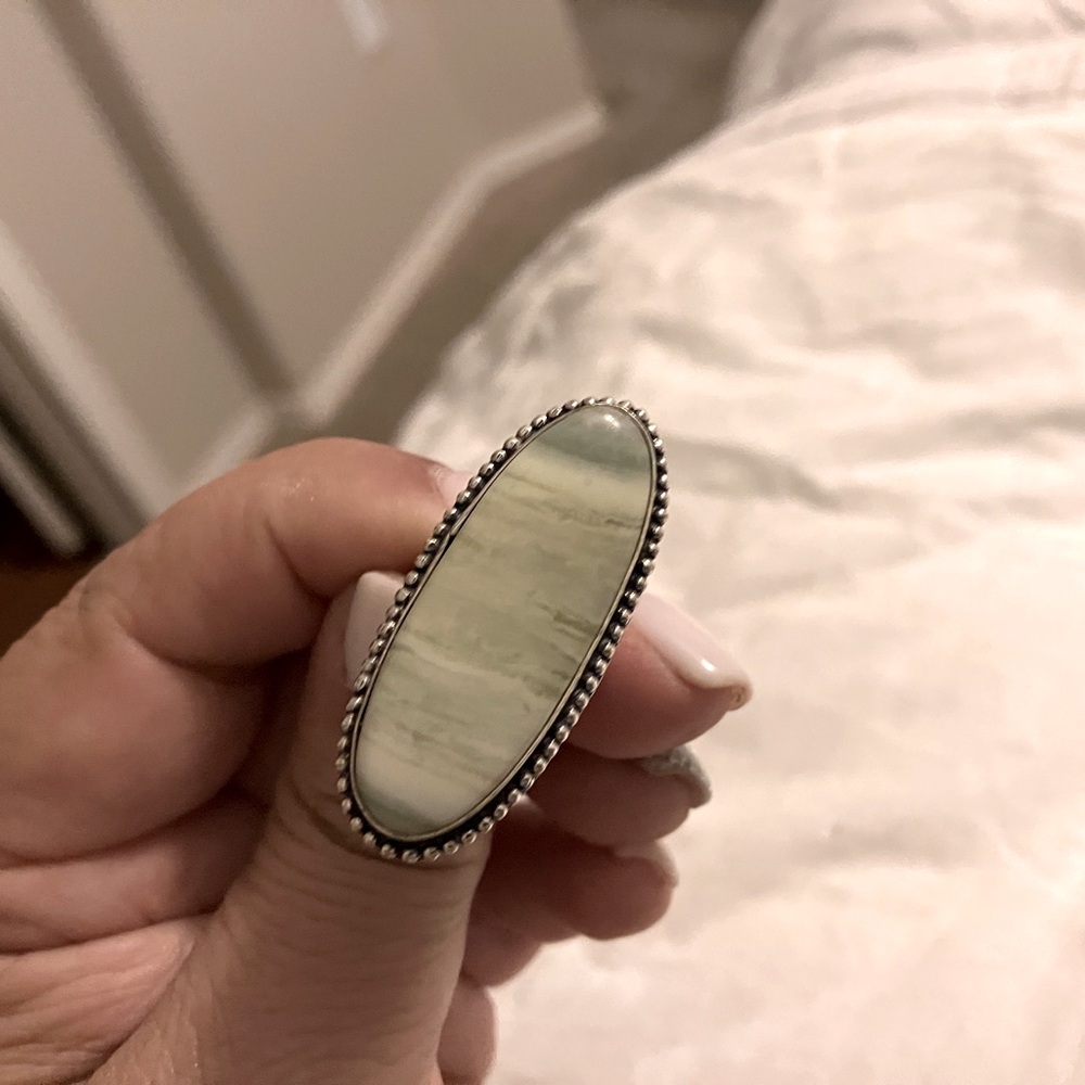 Silver 925 with beautiful stone, size 5-6